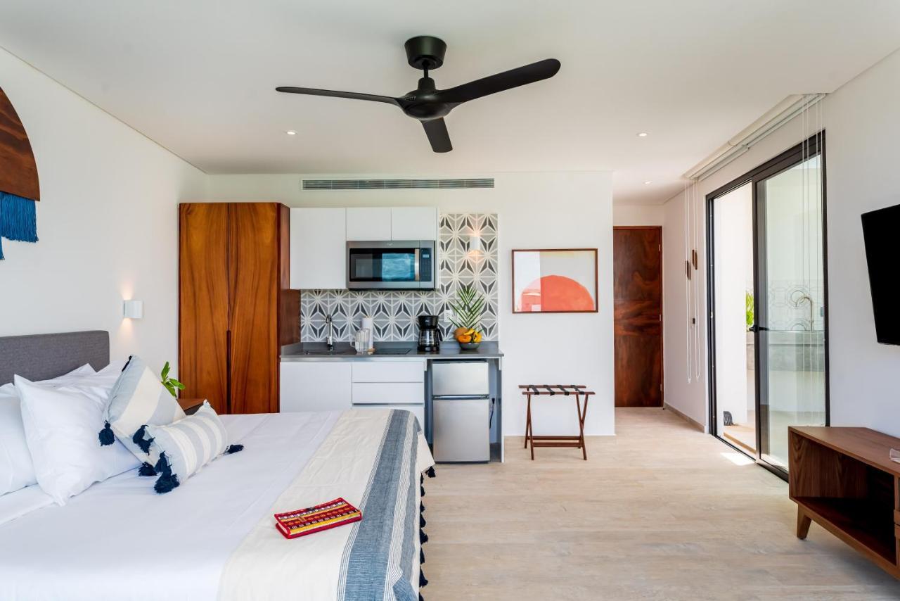 Central Park Lagunas Aparthotel